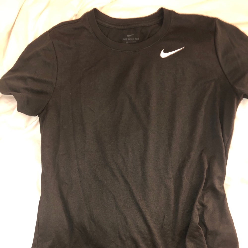 NIKE women’s dri-fit shirt